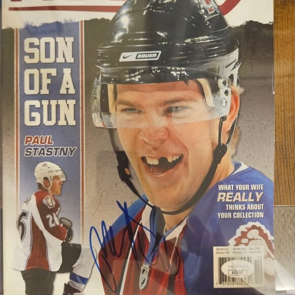 Paul Stazny Colorado Avalanche Autographed Magazine JSA Authenticated - Picture 1 of 3
